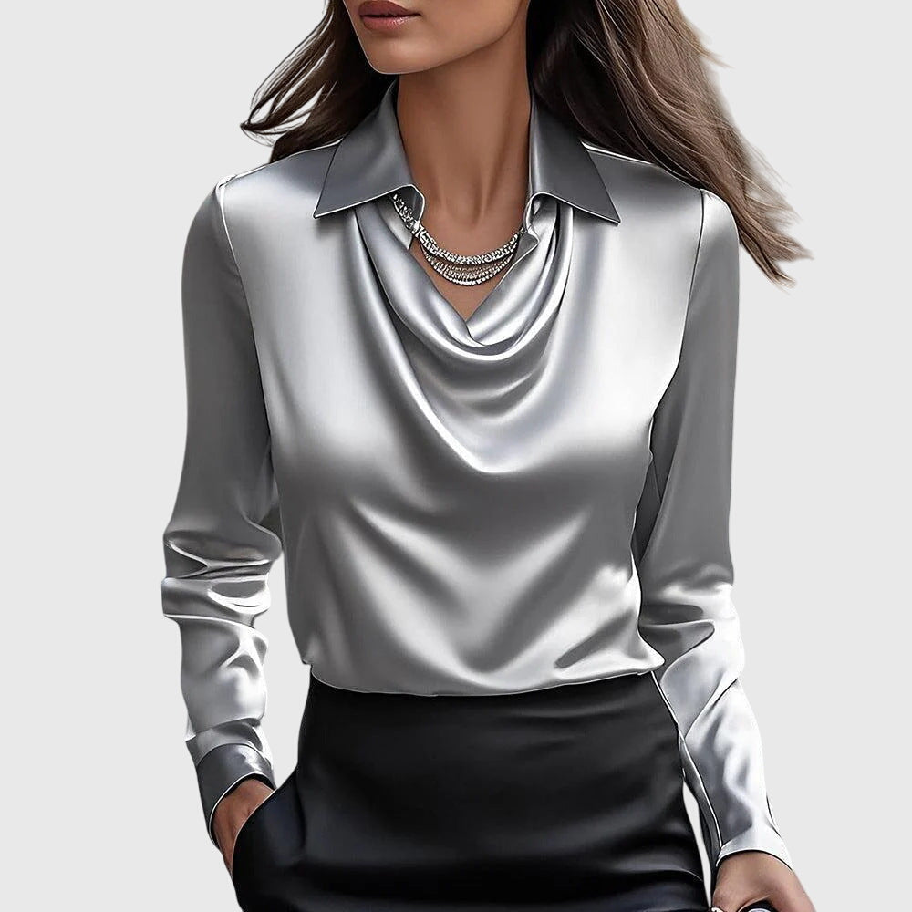 Sylvie | Blouse élégante avec un éclat brillant et un col plissé stylé